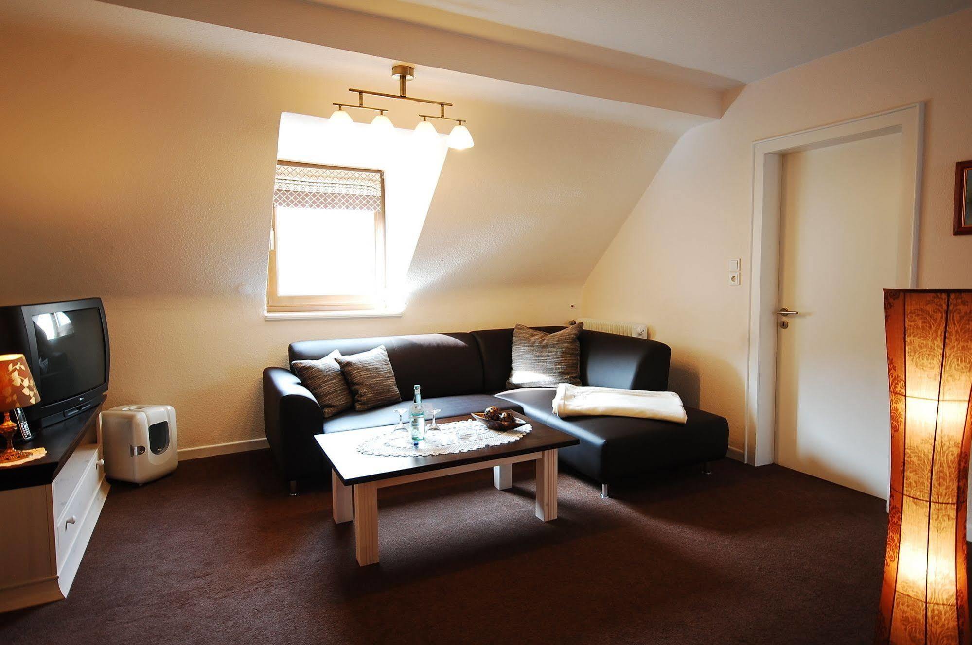 Hotel Binz Bernkastel-Kues Ngoại thất bức ảnh